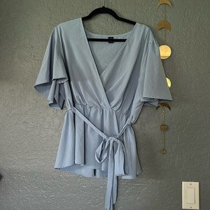 LEAVES TODAY-MAKE OFFER : SHEIN Peplum Top